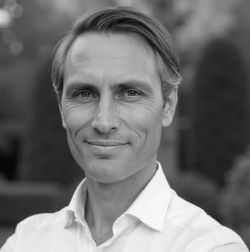 Portrait of Stephen Lundegård, Chief Product Officer at Sirvoy